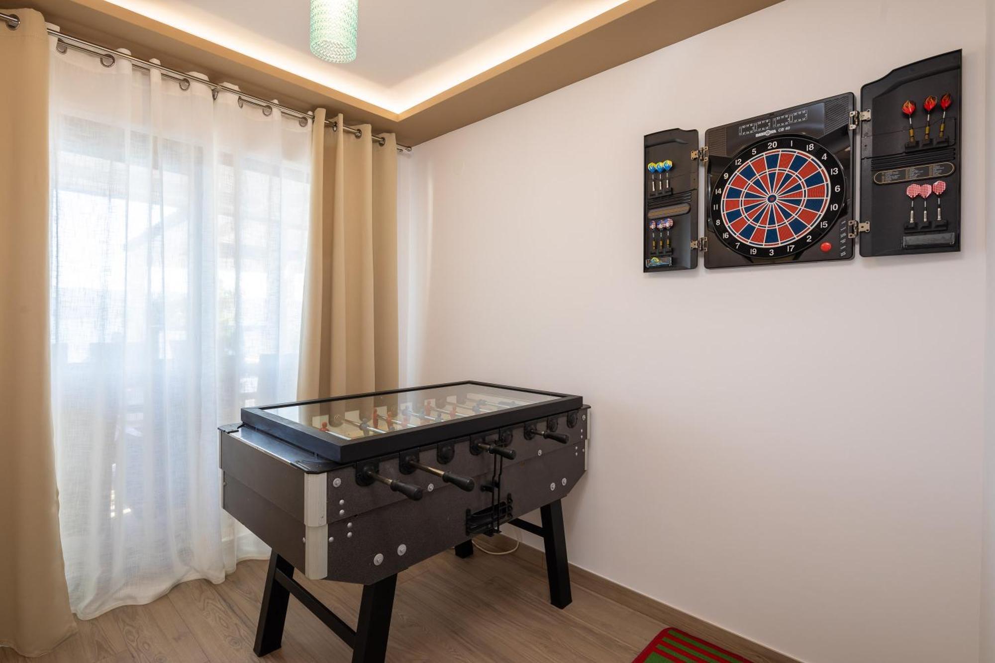Luxury Seafront Villa With Heated Pool, Jacuzzi, Sea View, 150 M From Beach Stanici Экстерьер фото