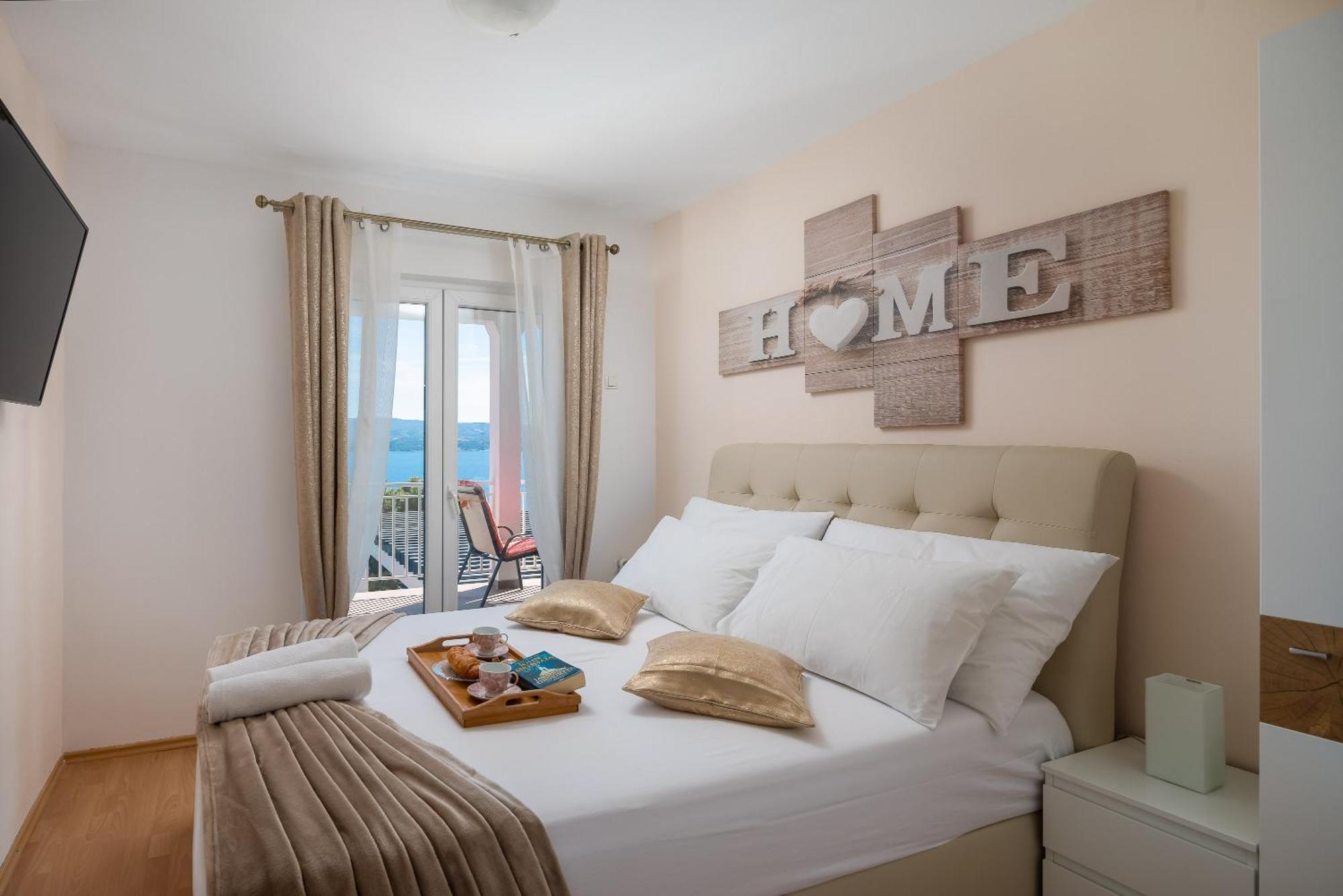 Luxury Seafront Villa With Heated Pool, Jacuzzi, Sea View, 150 M From Beach Stanici Экстерьер фото