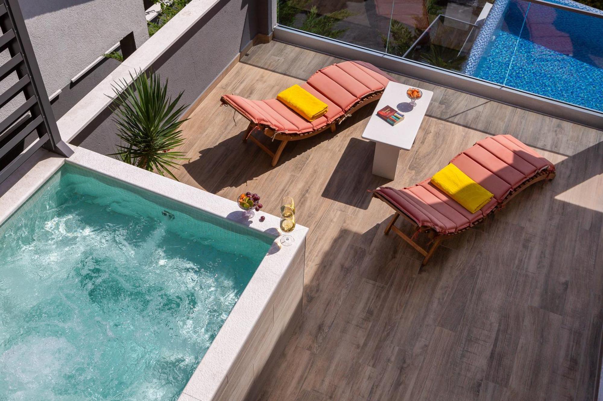Luxury Seafront Villa With Heated Pool, Jacuzzi, Sea View, 150 M From Beach Stanici Экстерьер фото